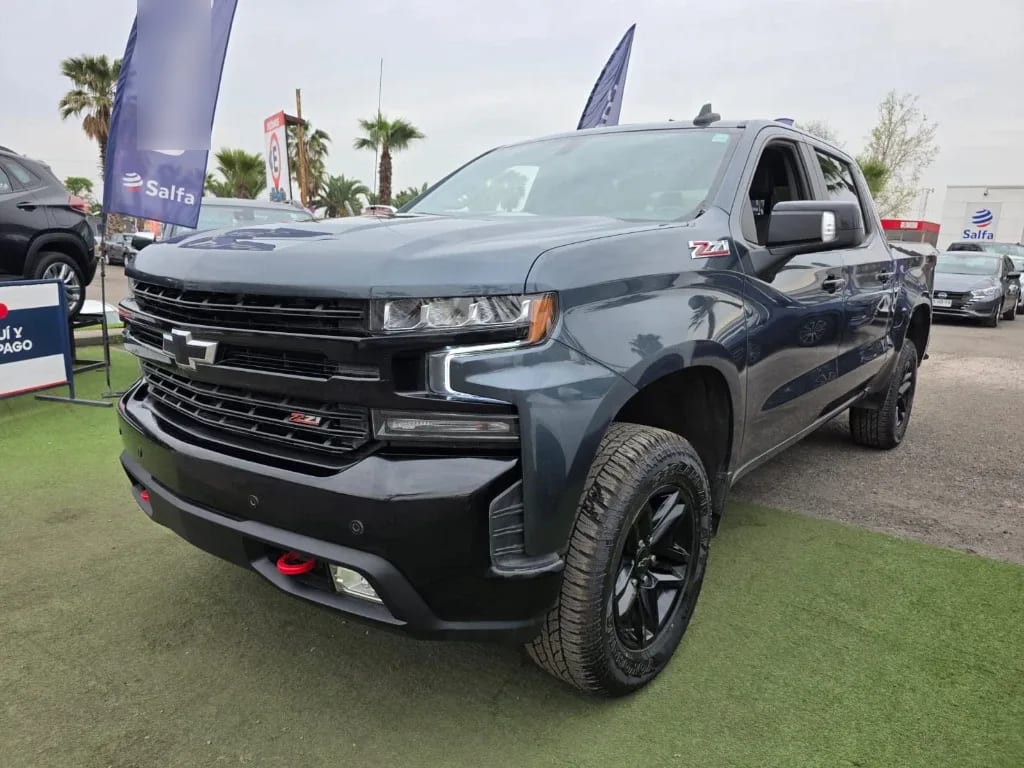 Chevrolet Silverado 5.3 Cc Lt Trailboss Z71 At 4x4 año 2021