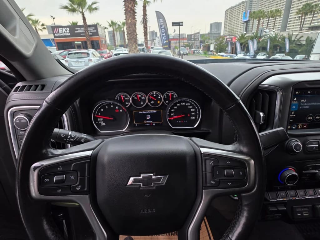 Chevrolet Silverado 5.3 Cc Lt Trailboss Z71 At 4x4 año 2021