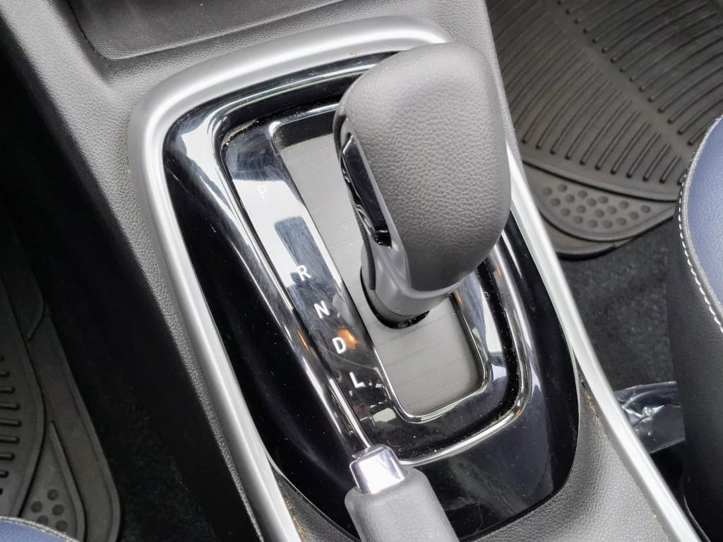 Chevrolet Tracker 1.2t Premier Fwd At 5p año 2022