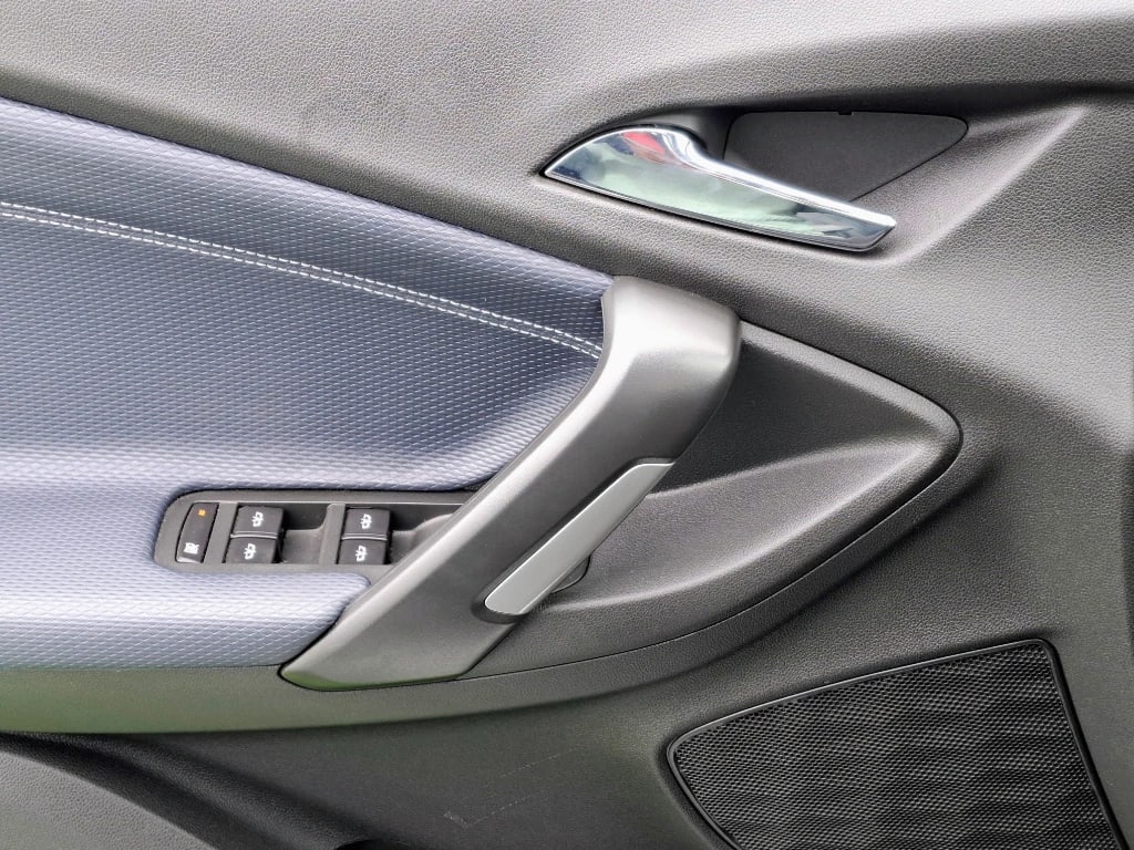 Chevrolet Tracker 1.2t Premier Fwd At 5p año 2022