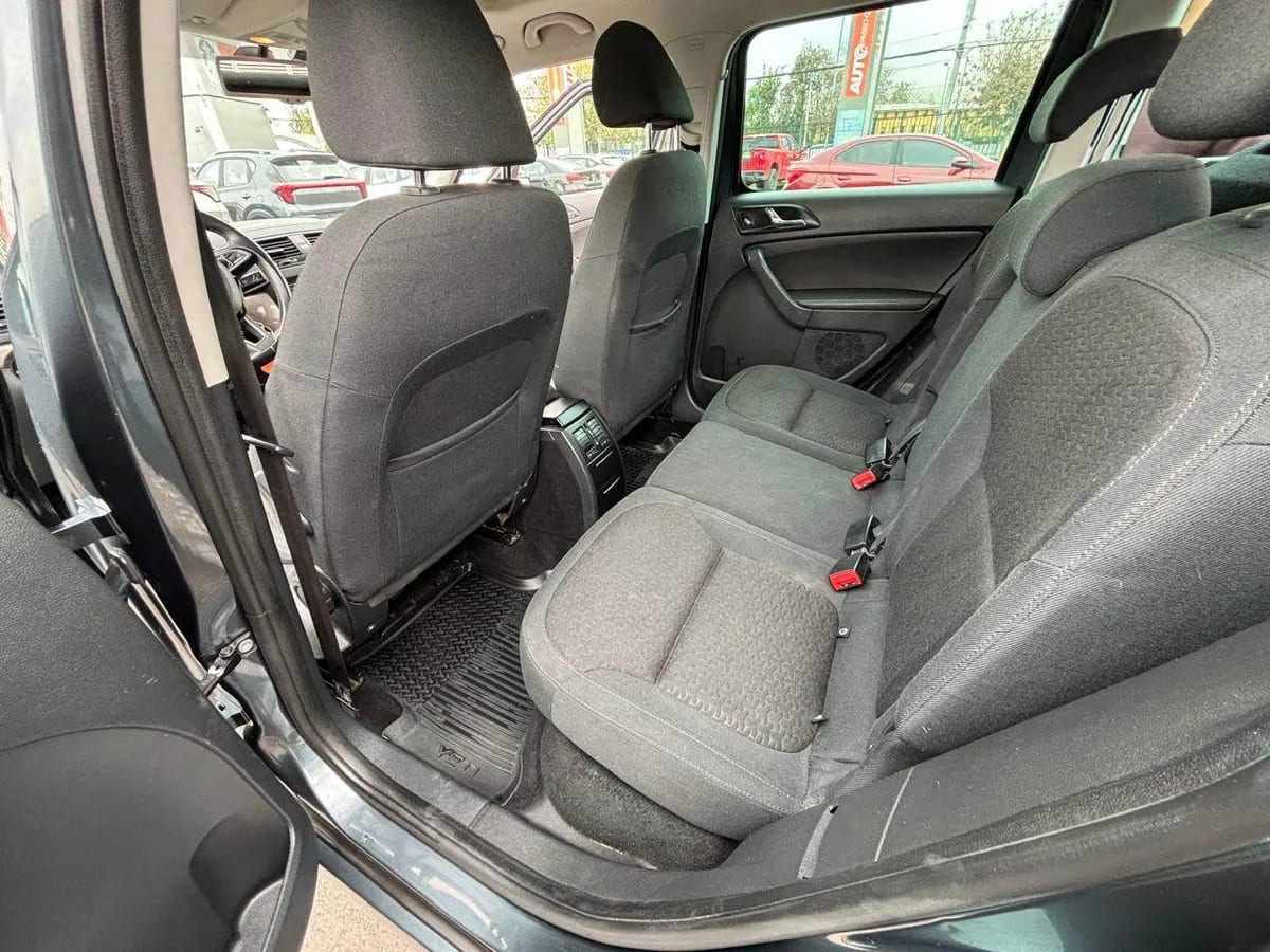 SKODA YETI 1.2 Tsi Fl Elegance Dsg7 At año 2015