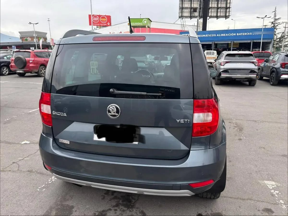 SKODA YETI 1.2 Tsi Fl Elegance Dsg7 At año 2015