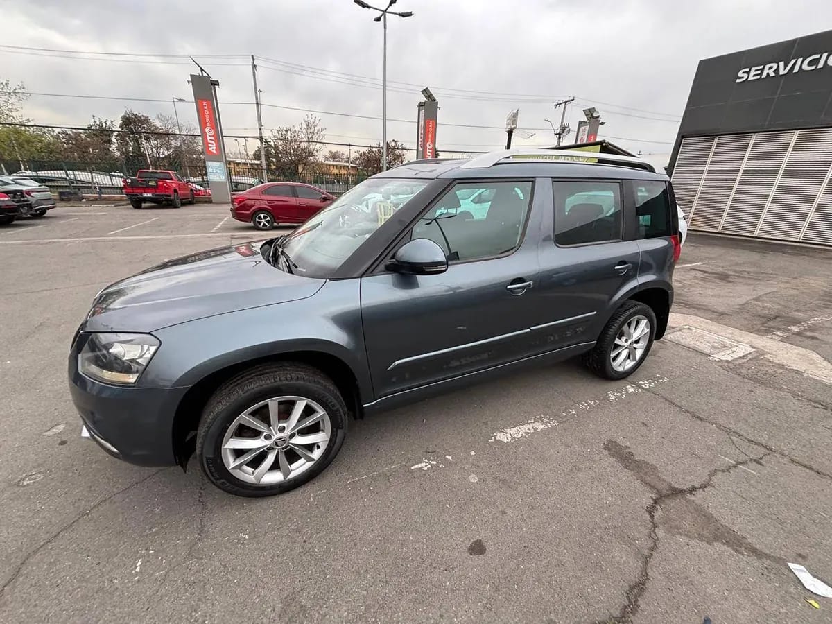 SKODA YETI 1.2 Tsi Fl Elegance Dsg7 At año 2015