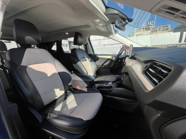 Ford Escape 2.5 Titanium Hev At 4x4 Hibrido año 2023