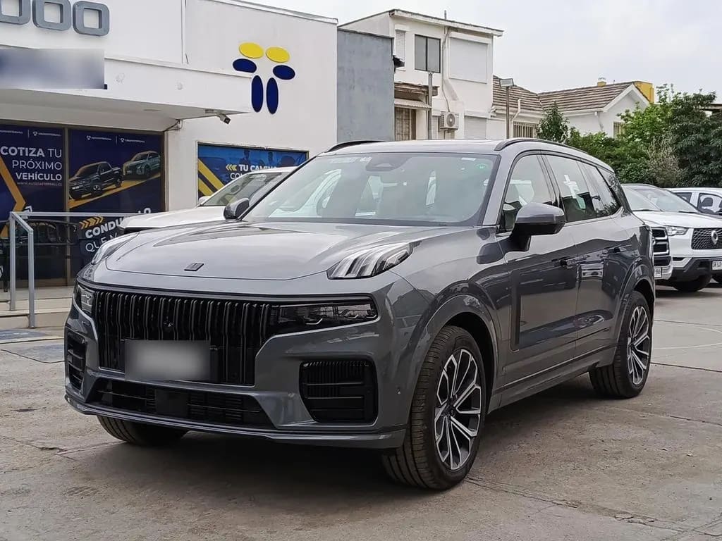 Lynk&Co 09 Halo año 2027