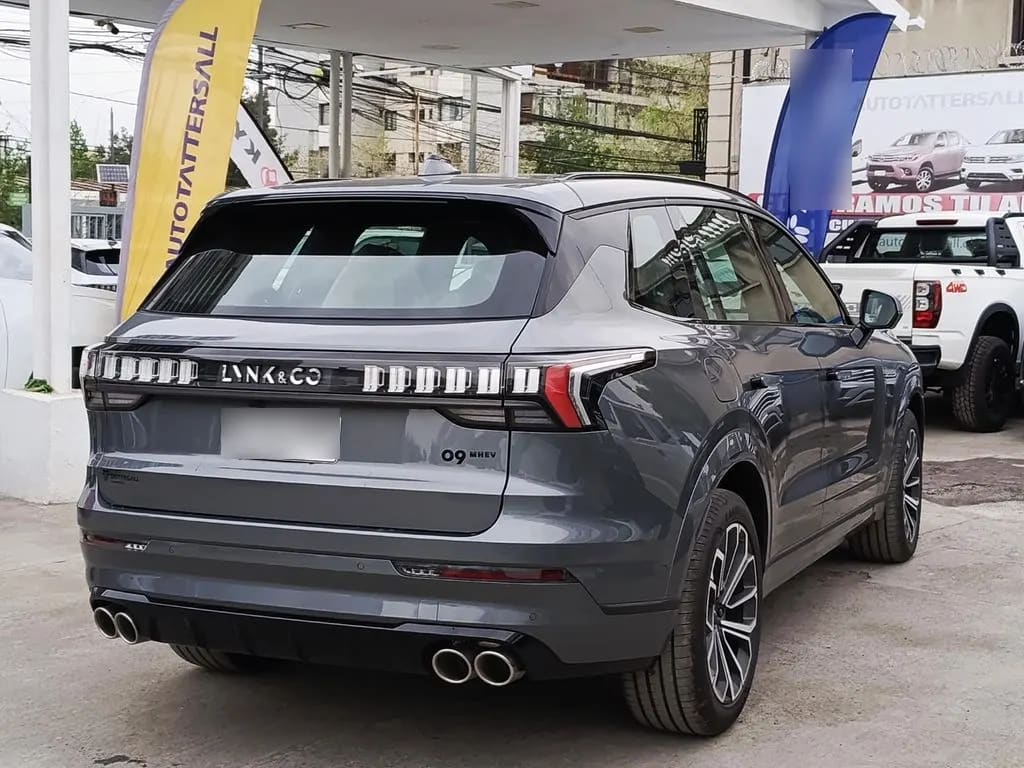 Lynk&Co 09 Halo año 2027