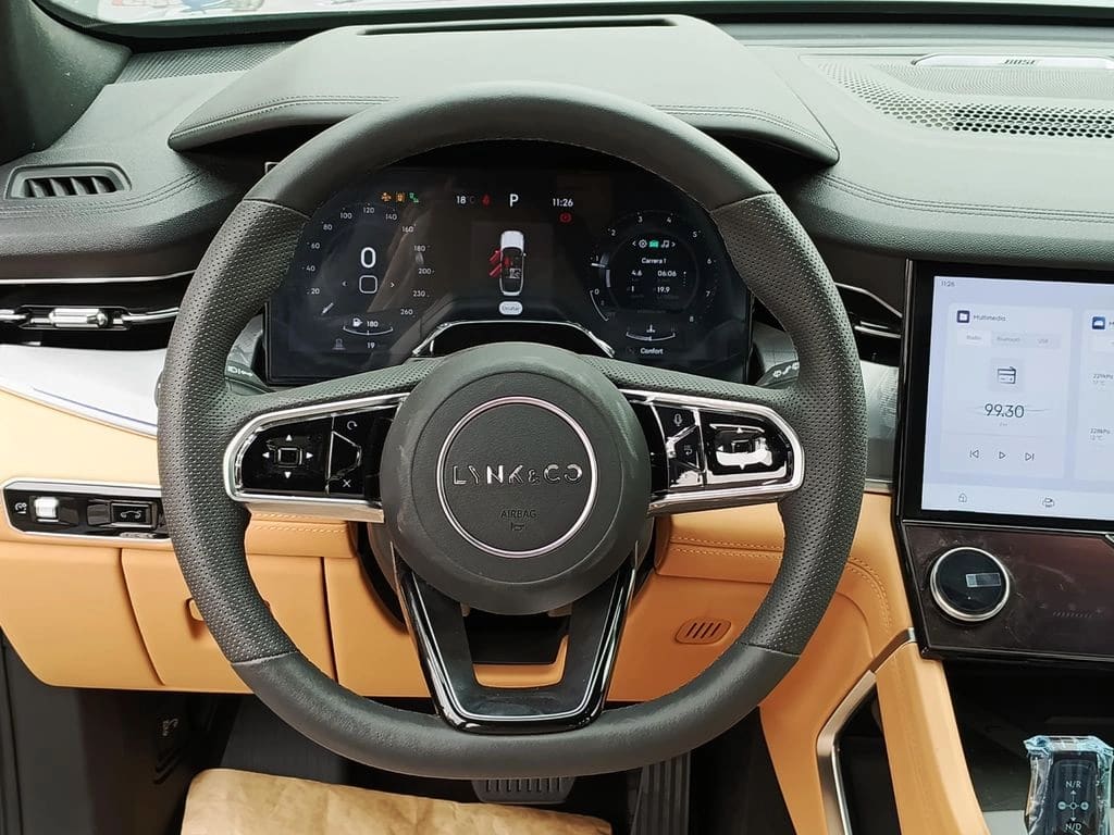 Lynk&Co 09 Halo año 2027