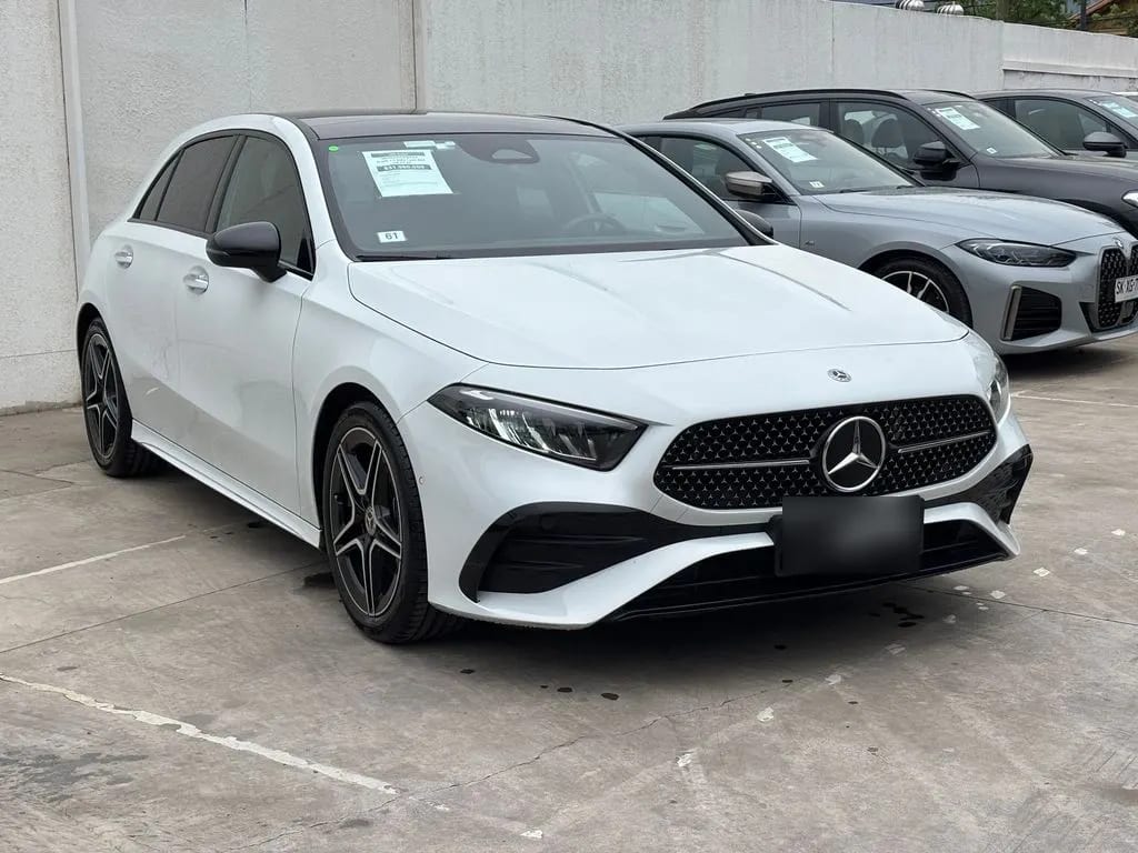Mercedes-Benz A 200 1.3 Amg Line 4x2 Hb At 5p año 2024
