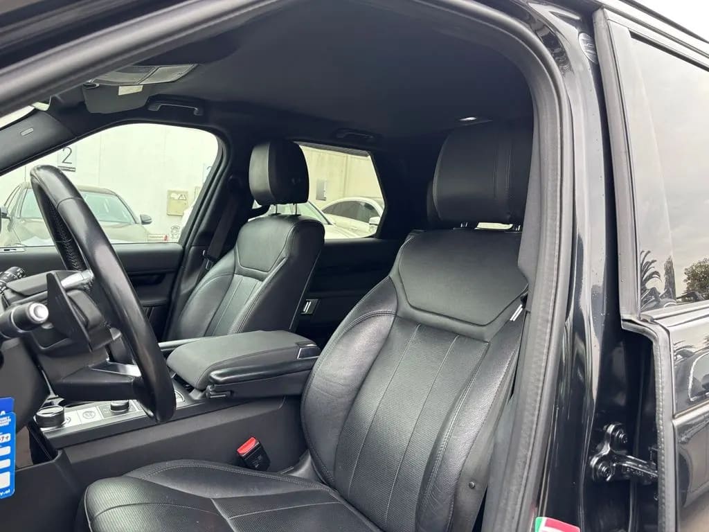 Land Rover Discovery Sport 2.0 4x4 Oi Se año 2020