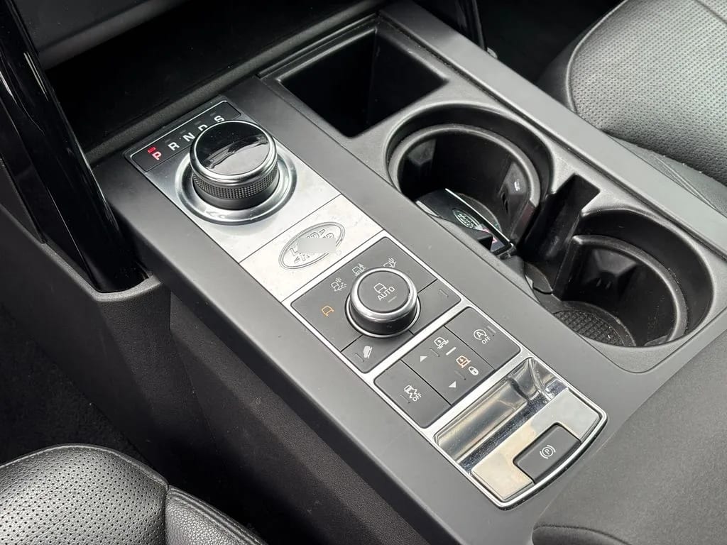Land Rover Discovery Sport 2.0 4x4 Oi Se año 2020