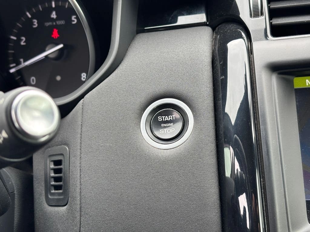 Land Rover Discovery Sport 2.0 4x4 Oi Se año 2020