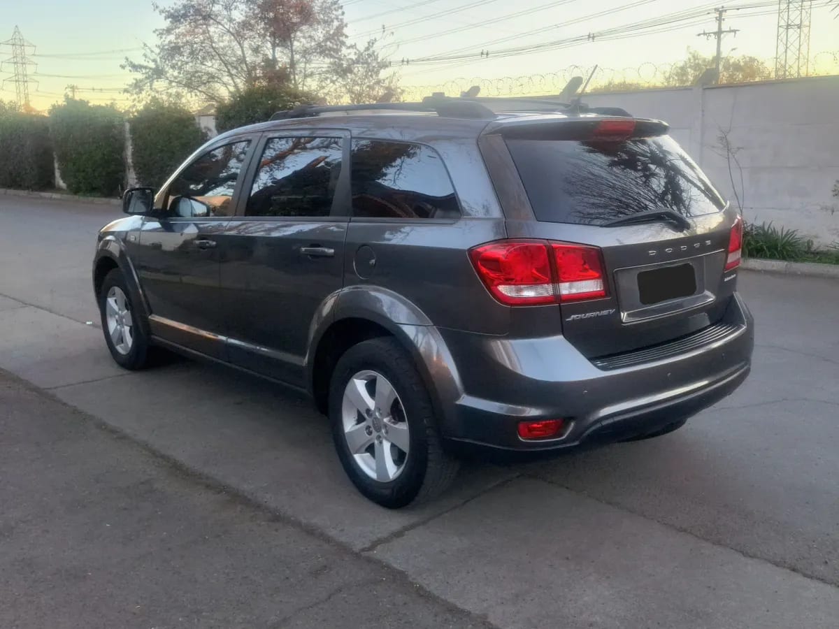 DODGE JOURNEY 2.4 Se At año 2015