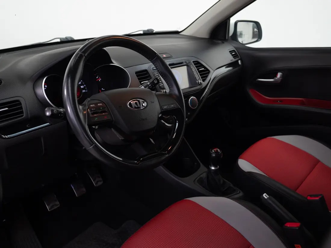 Kia Morning 1.2 Ex Sport 4x2 Hb Mt 5p año 2017
