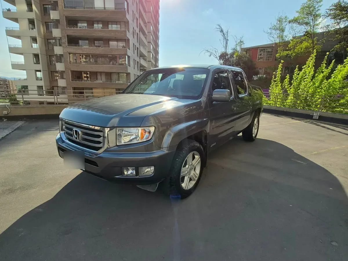 HONDA RIDGELINE 3.5 Rtl At 4x4 año 2013