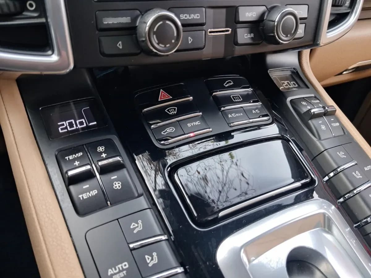 PORSCHE CAYENNE 3.6 V6 E2 Ii At 4x4 año 2016