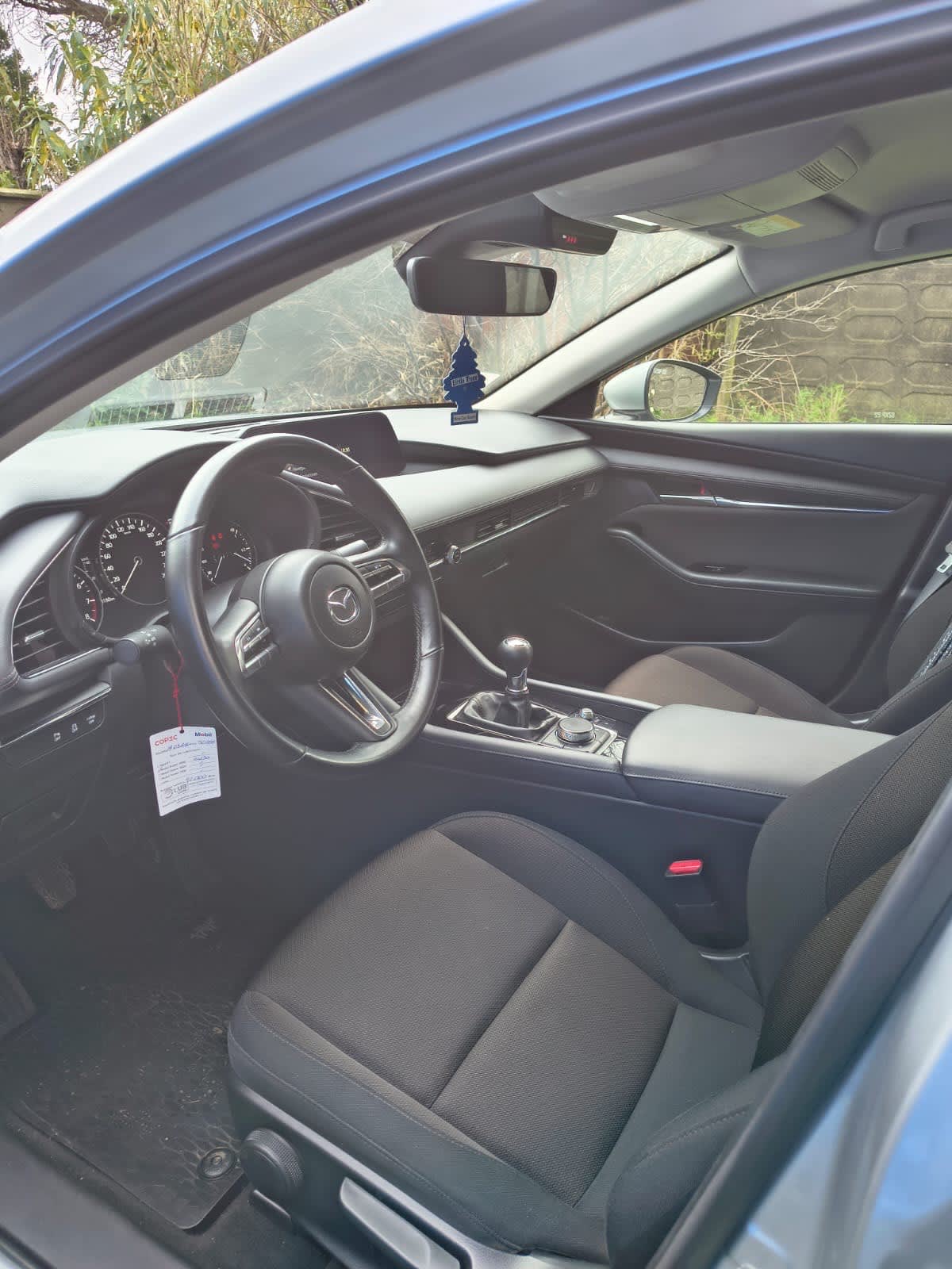 MAZDA MAZDA3 2.0 Sedán V 7g Mt año 2023