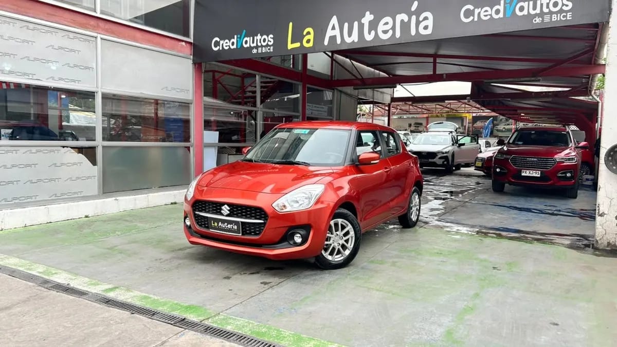 Suzuki Swift Gls 4x2 1.2 Mt Hb 5p año 2024