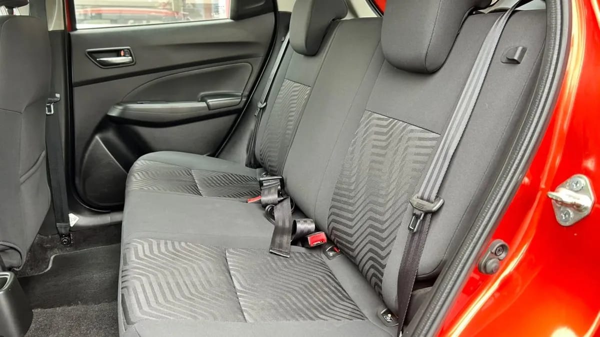 Suzuki Swift Gls 4x2 1.2 Mt Hb 5p año 2024