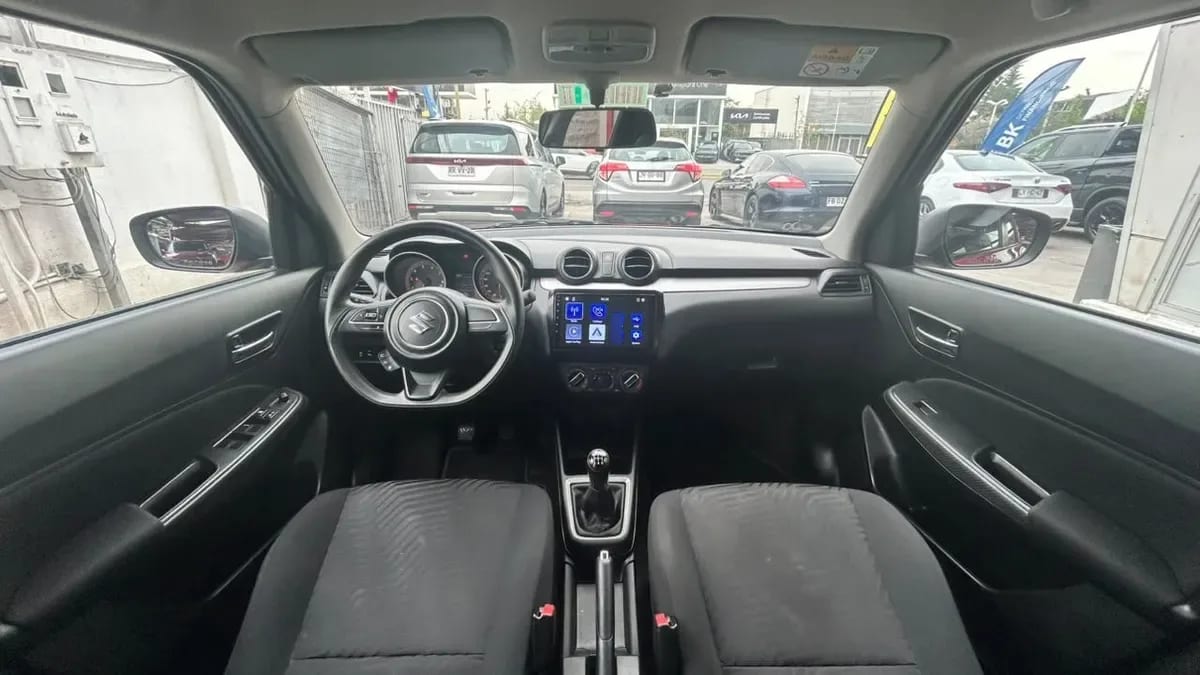 Suzuki Swift Gls 4x2 1.2 Mt Hb 5p año 2024