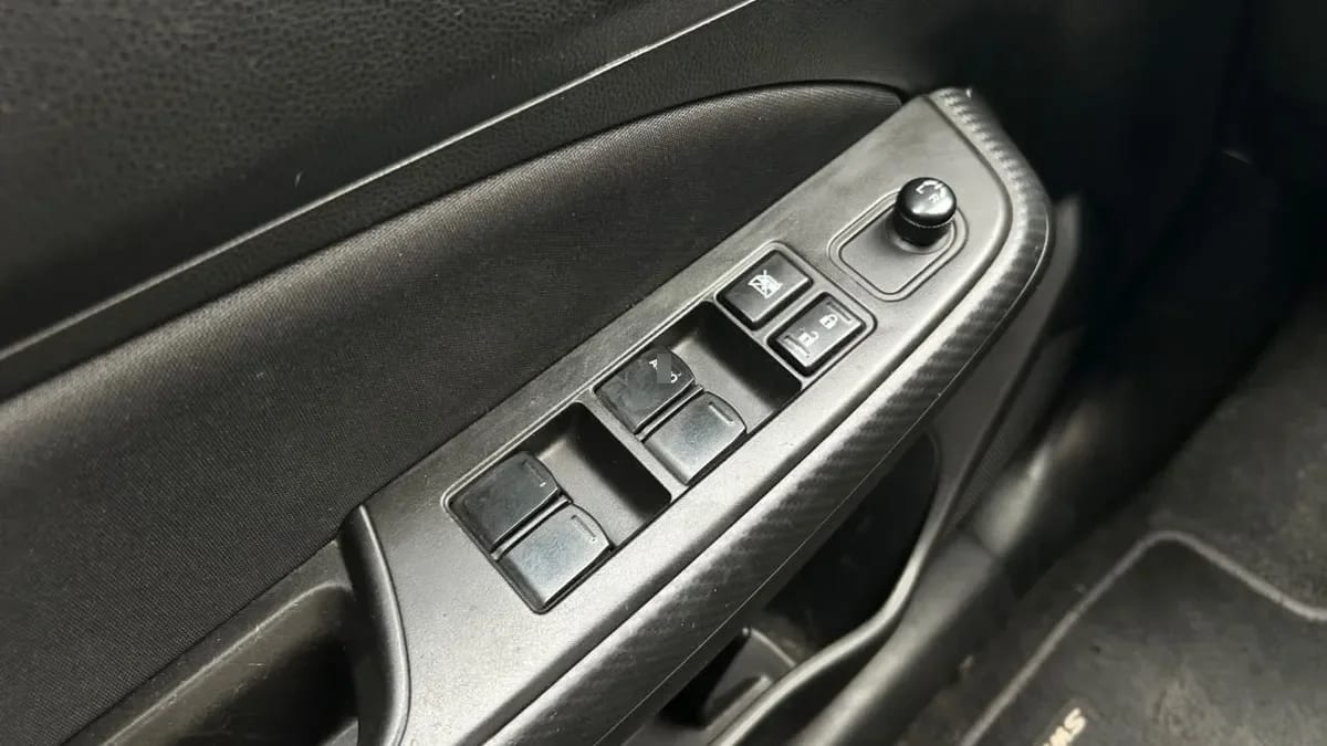 Suzuki Swift Gls 4x2 1.2 Mt Hb 5p año 2024