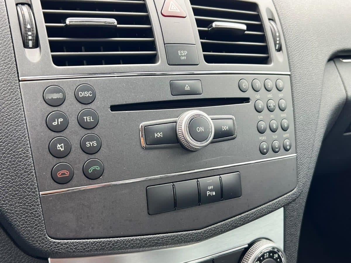 Mercedes-Benz C300 Avantgarde V6 año 2010