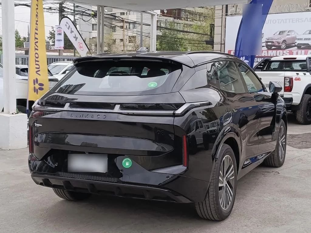 Lynk&Co 08 Phev Halo año 2027
