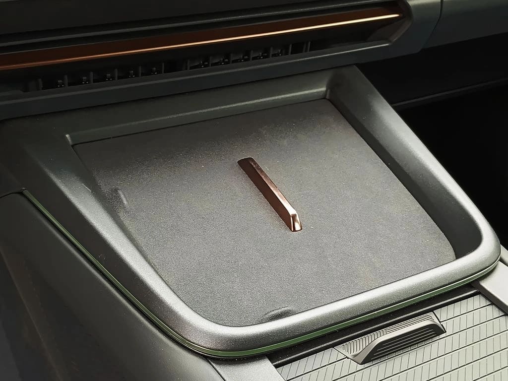 Lynk&Co 08 Phev Halo año 2027