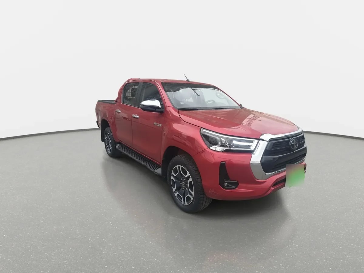 Toyota Hilux 2.8 Srv Diesel 4x4 Dob. Cab. At 4p año 2024