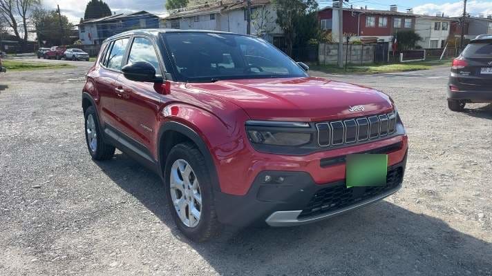 Jeep Avenger 1.2t Altitude 2wd Mt 5p año 2026
