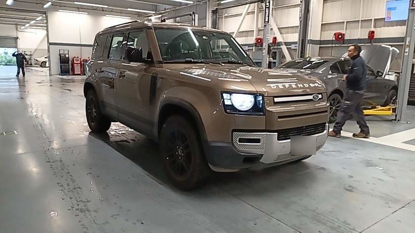 Land Rover Defender 3.0id 110 4x4 At 5p año 2025