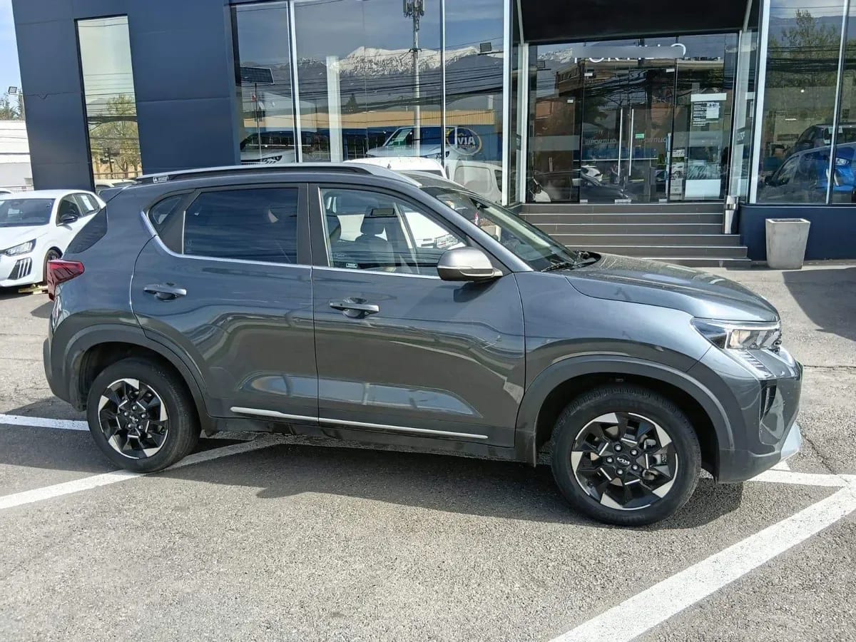 Kia Sonet 1.5 Ex Full 4x2 Ivt At 5p año 2024