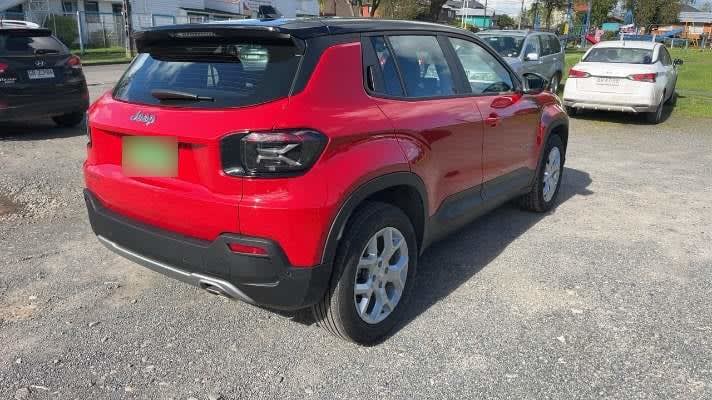 Jeep Avenger 1.2t Altitude 2wd Mt 5p año 2026