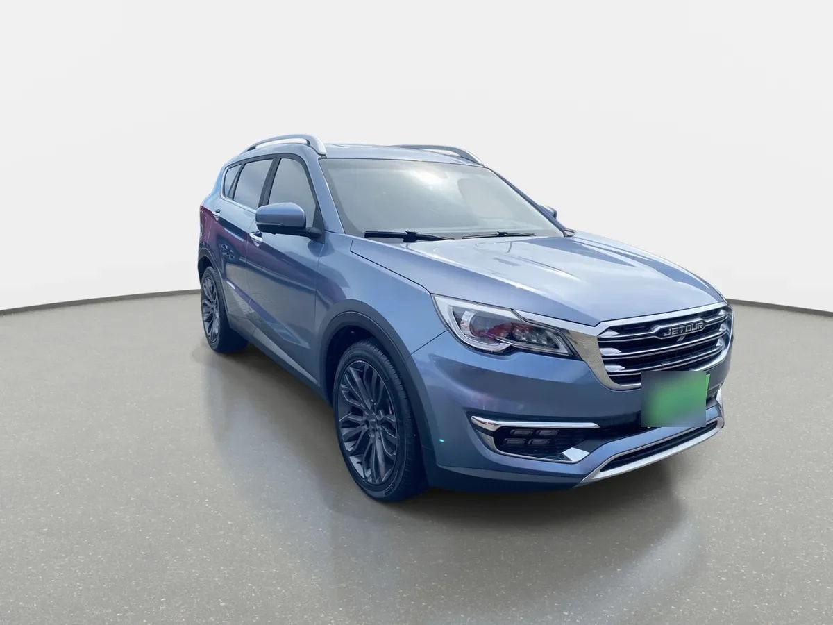 Jetour X70 1.5t Plus 4x2 At 5p año 2023