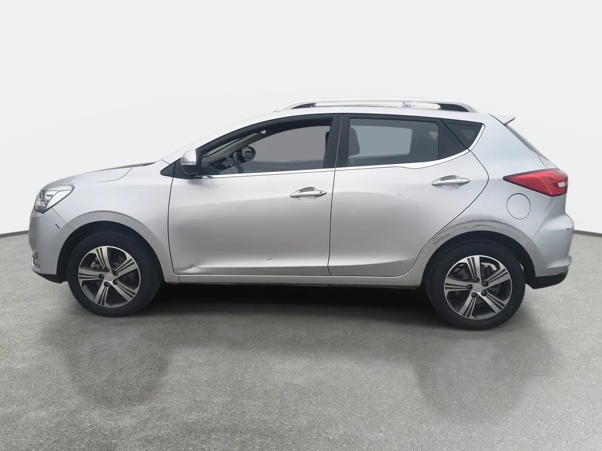 JAC Js2 1.5 Luxury 4x2 Cvt At 5p año 2025