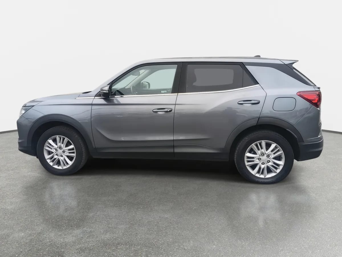 Ssangyong Korando 1.5 Lx Cg100 4x2 Mt 5p año 2021