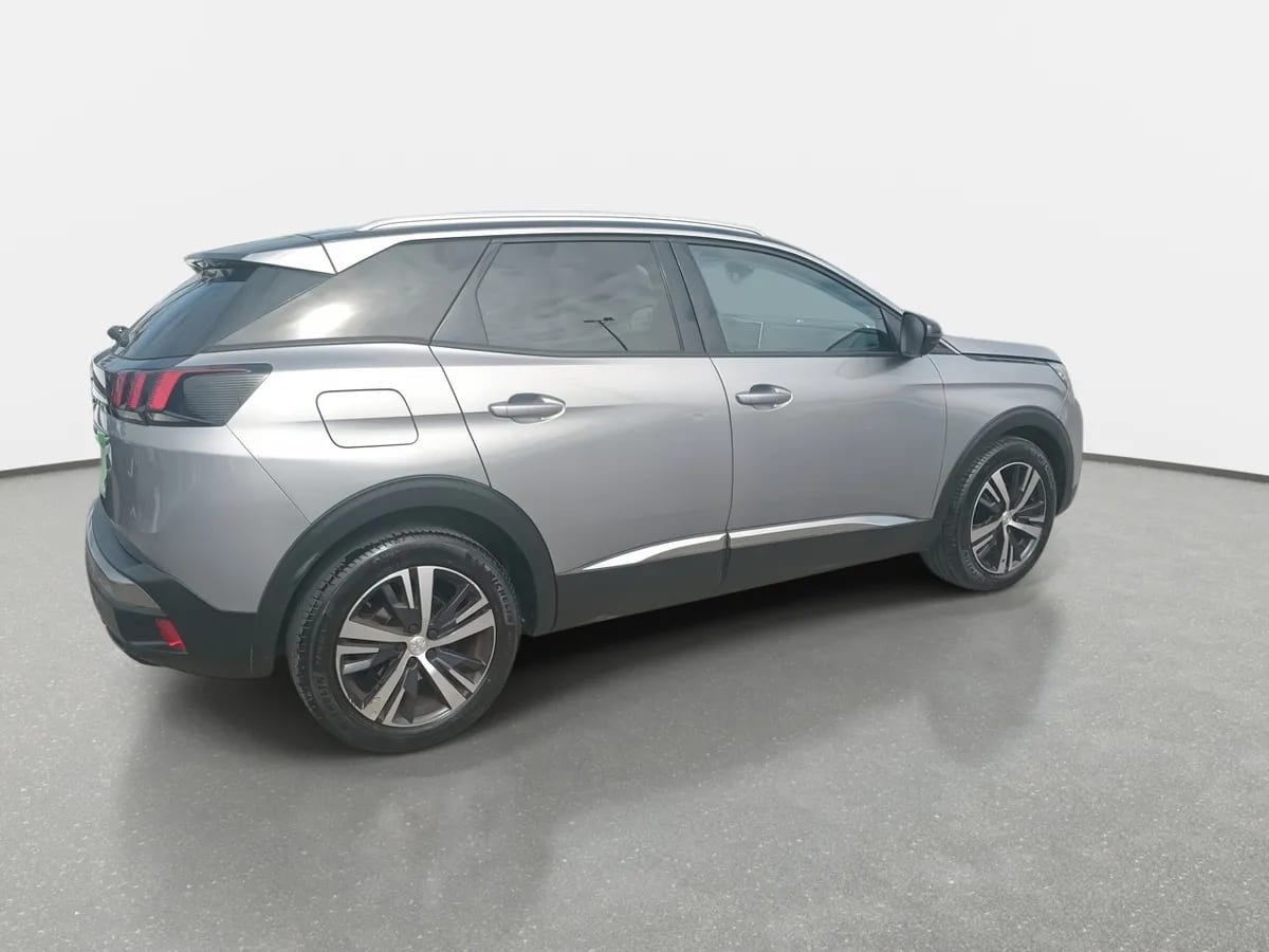 Peugeot 3008 1.5 Allure Bluehdi 4x2 130 Eat8 5p año 2020