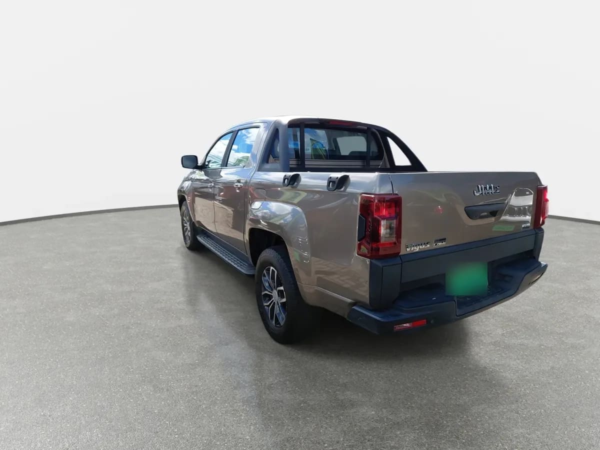 JMC Vigus 2.4 Plus Diesel 4x4 Euro5 Mt 4p año 2023