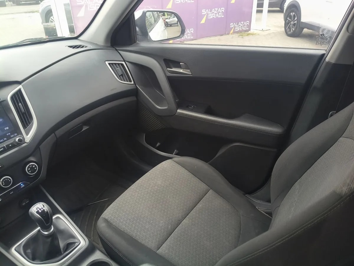 Hyundai Creta 1.6 Gls 4x2 Abs 2ab Mt 5p año 2017