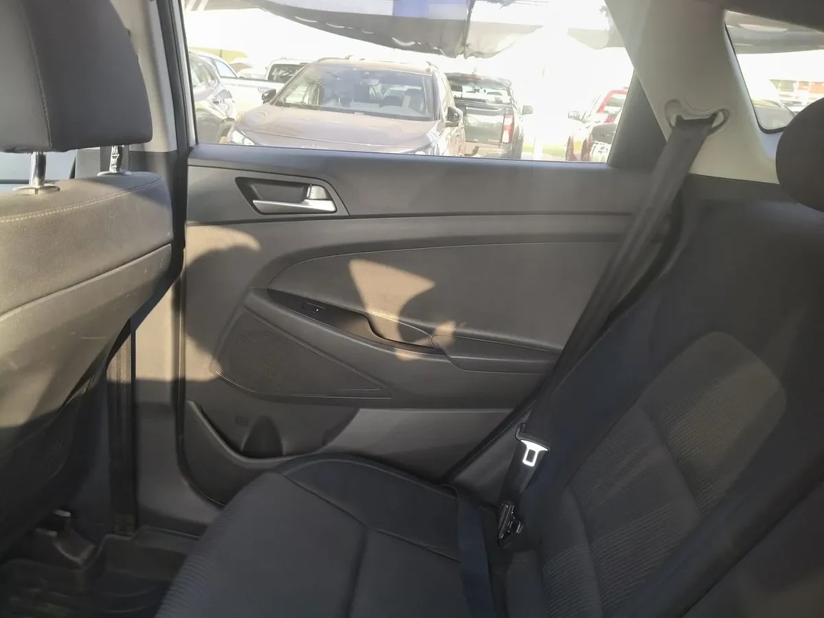 Hyundai Tucson 2.0 Diesel Limited 4wd Fl At 5p año 2020