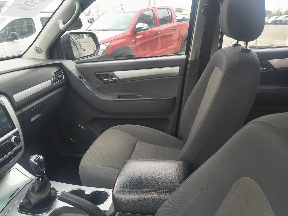 JAC T6 2.0 Comfort Diesel Dob. Cab. 4x2 Mt 4p año 2023