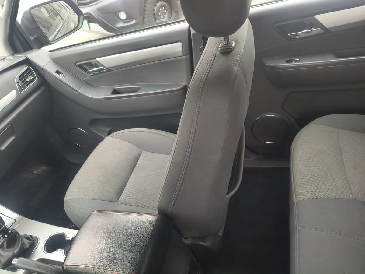 JAC T6 2.0 Comfort Diesel Dob. Cab. 4x2 Mt 4p año 2023