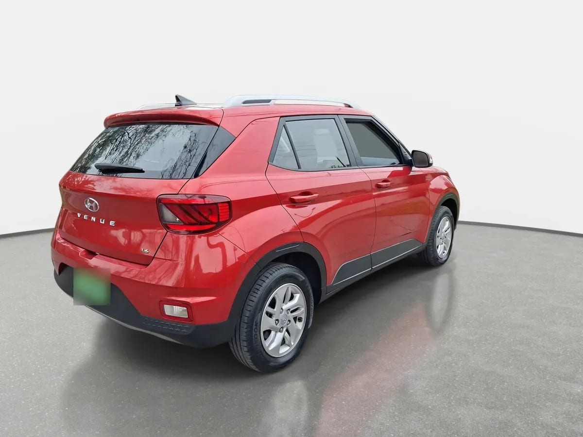 Hyundai Venue 1.6 Qx Value 4x2 Mt 5p año 2020
