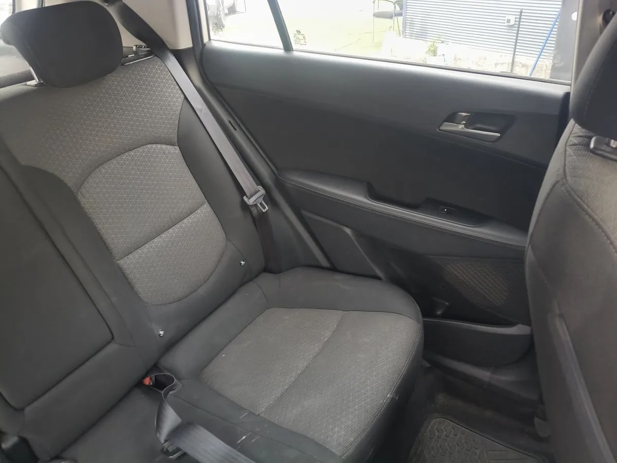 Hyundai Creta 1.6 Gls 4x2 Abs 2ab Mt 5p año 2017