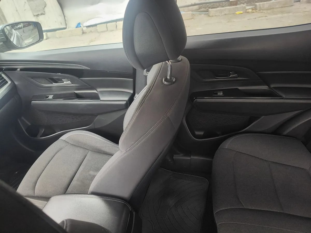 Ssangyong Korando 1.5 Lx Cg100 4x2 Mt 5p año 2021
