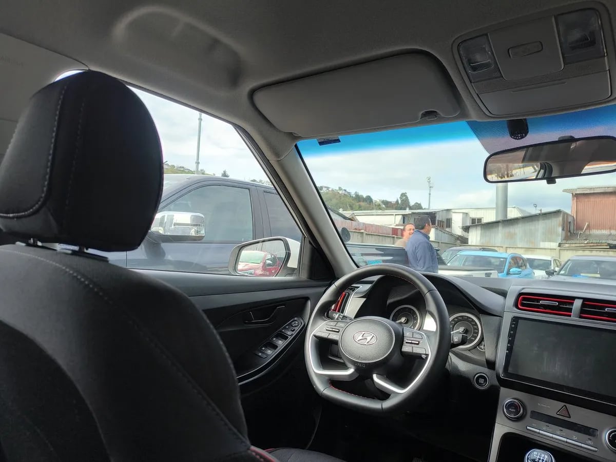 Hyundai Creta 1.5 Value Su2i 4x2 Mt 5p año 2024