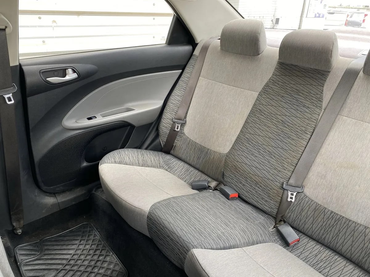 Kia Soluto 1.4 Lx 4x2 Mt 4p año 2022