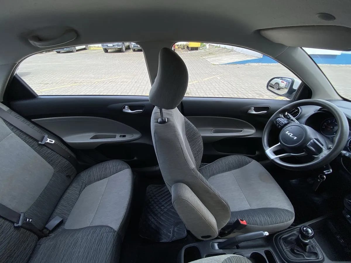 Kia Soluto 1.4 Lx 4x2 Mt 4p año 2022
