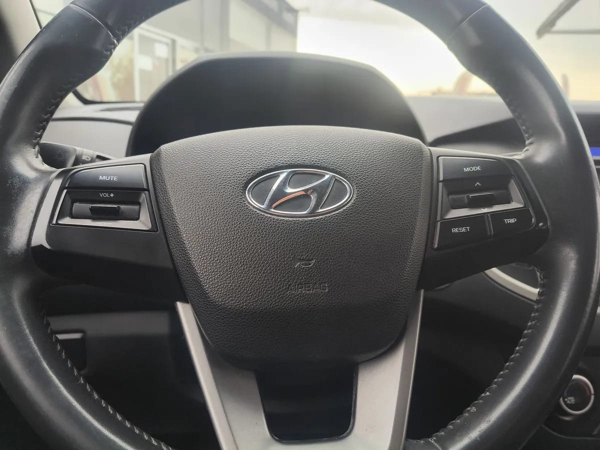 Hyundai Creta 1.6 Gls 4x2 Abs 2ab Mt 5p año 2017