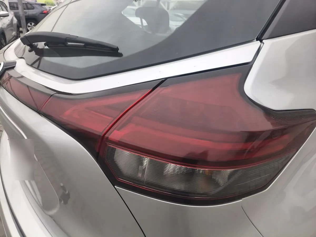 Nissan Kicks 1.6 Sense 4x2 Mt 5p año 2022