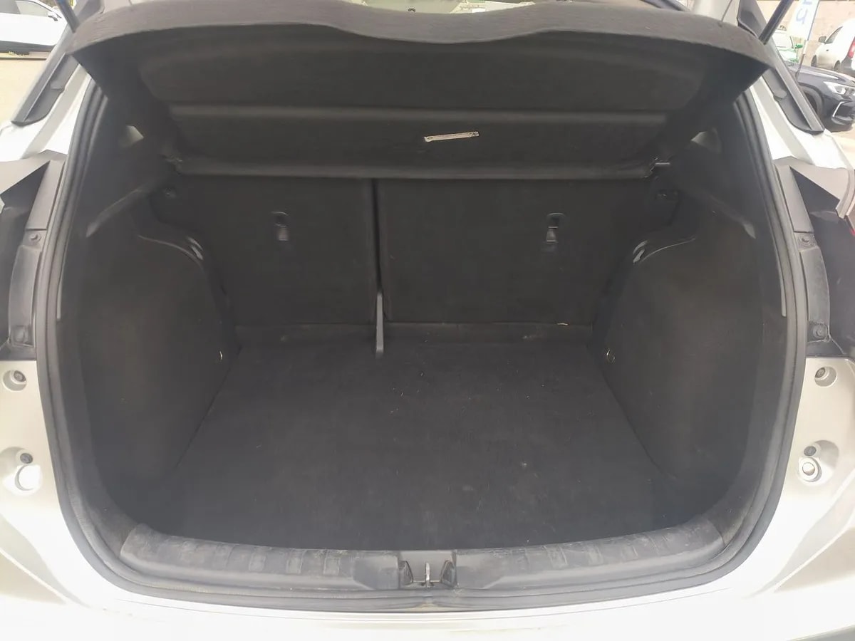 Nissan Kicks 1.6 Sense 4x2 Mt 5p año 2022